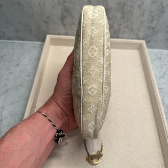 Louis Vuitton Dune Monogram Mini Lin Canvas Pochette on Chain - Picture 7 of 8